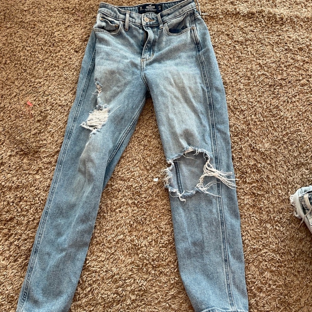 Hollister mom jeans